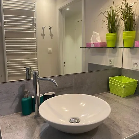 Appartement Beautiful 2-bedroom On The 8th Floor With Direct Sea View T44 *